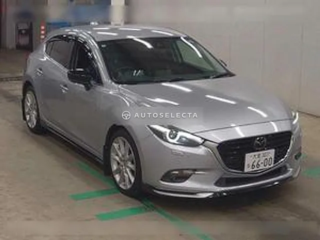 Mazda Axela Sport 2018, auction grade 4