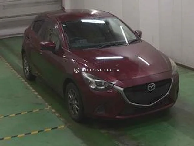 Mazda Demio 2017, auction grade 3.5