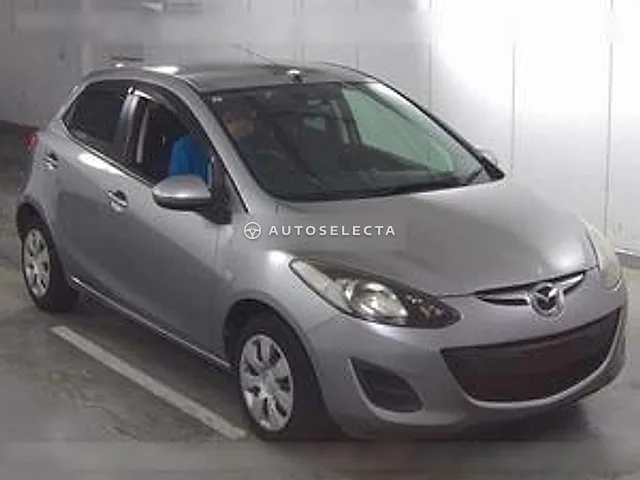 Mazda Demio 2011, auction grade 3