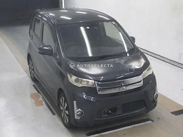 Mitsubishi eK Custom 2015, auction grade R