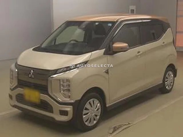Mitsubishi eK X EV 2023, auction grade 4.5