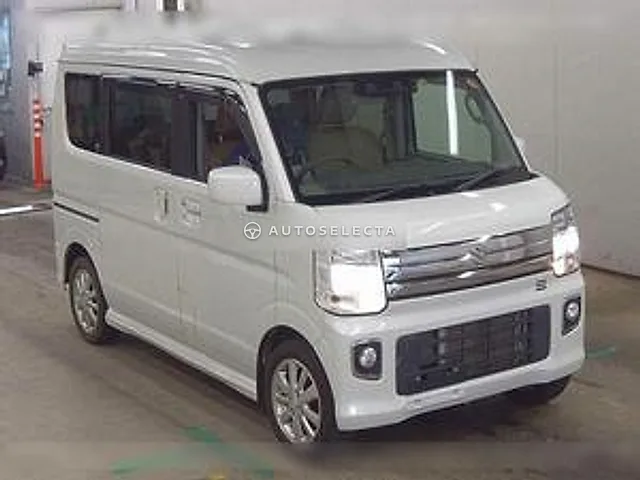 Suzuki Every Wagon 2023, auction grade R