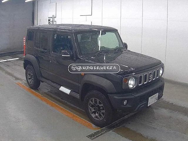 Suzuki Jimny Nomade 2025, auction grade 6