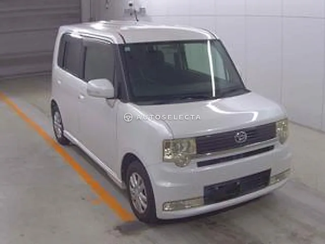 Daihatsu Move Conte 2009, auction grade 3.5