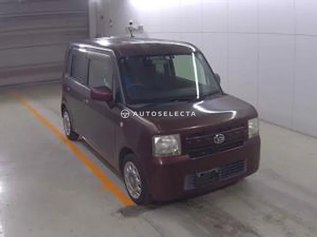Daihatsu Move Conte 2015, auction grade 3.5