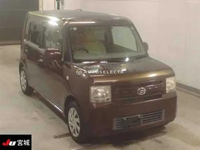Daihatsu Move Conte 2011, auction grade 3