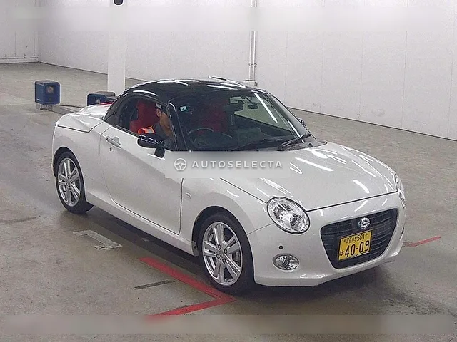 Daihatsu Copen 2017, auction grade 3.5