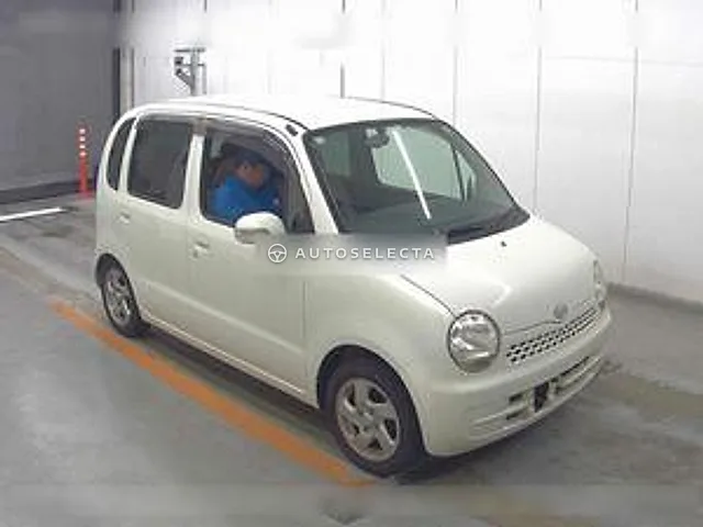 Daihatsu Move Latte 2004