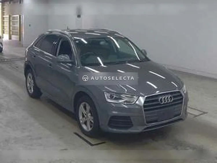 Audi Q3 2015, photo 1 of 6
