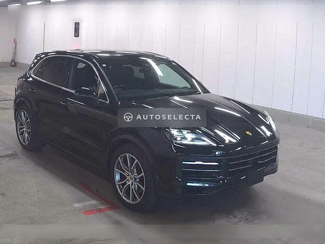 Porsche Cayenne 2023, auction grade 4