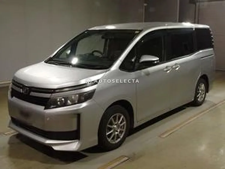 Toyota Voxy 2014, photo 1 of 1