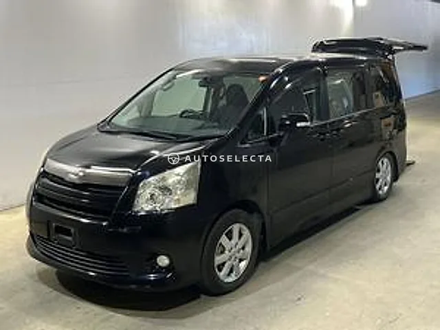 Toyota Noah 2008, auction grade 4