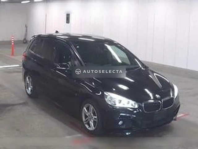 BMW 2 Series 2017, auction grade 4.5