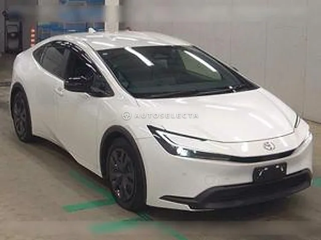 Toyota Prius 2023, auction grade 4.5