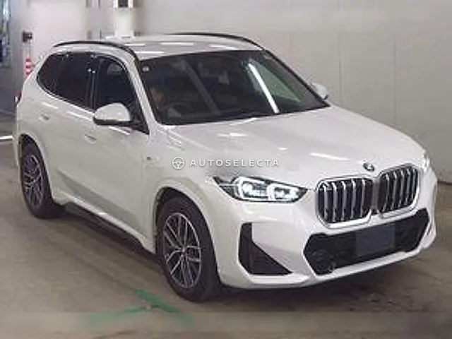 BMW X1 2023, auction grade 5