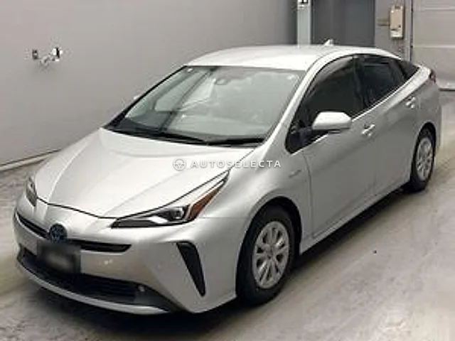 Toyota Prius 2019, auction grade RA