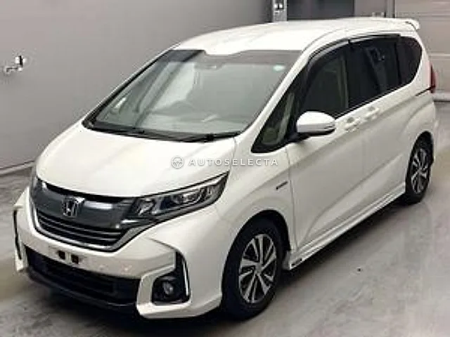 Honda Freed+ Hybrid 2017, auction grade 3