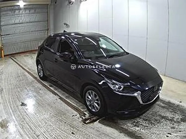 Mazda MAZDA2 2022, auction grade 4.5