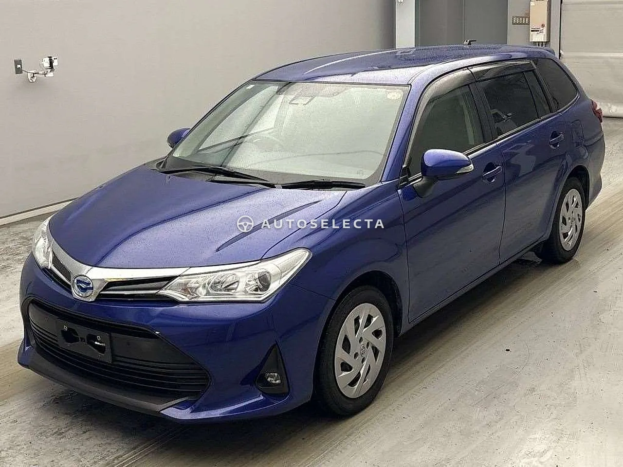 Toyota Corolla Fielder 2021, photo 1 of 2