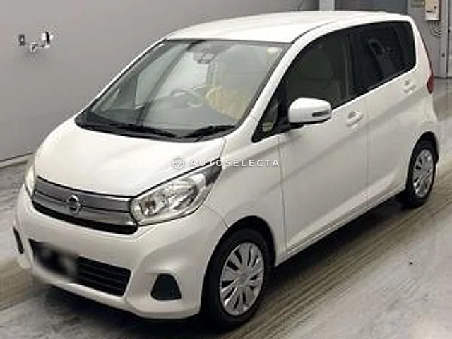 Nissan Dayz 2015, auction grade RA
