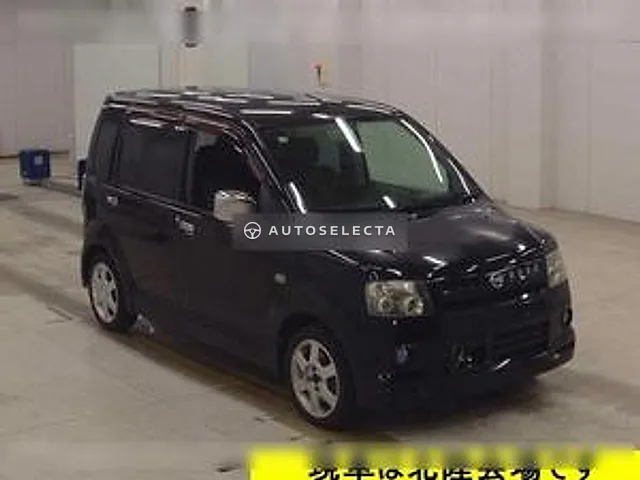 Nissan Otti 2005, auction grade 3.5