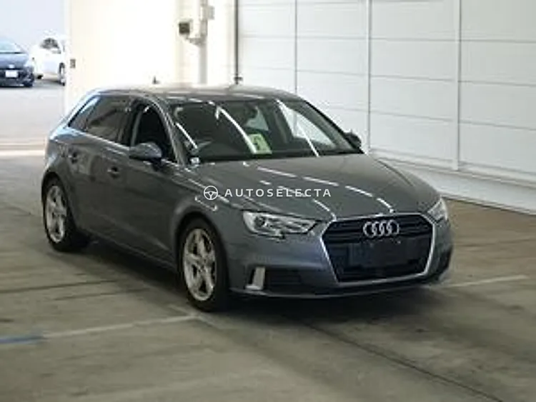 Audi A3 2017, photo 1 of 1