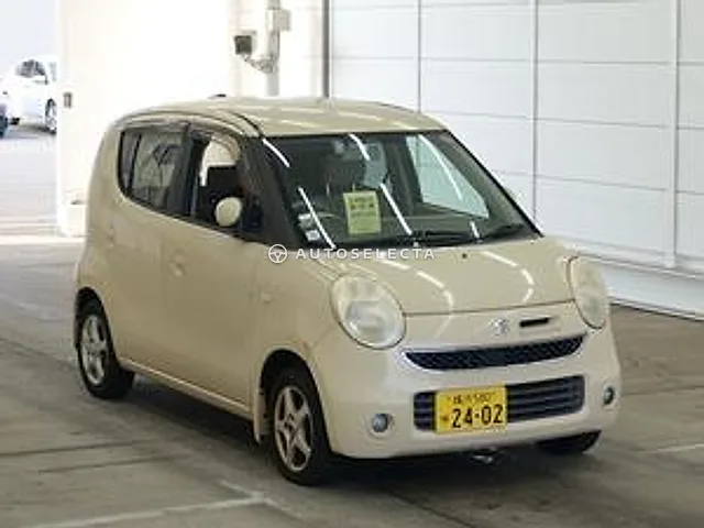 Suzuki MR Wagon 2006, auction grade 3.5