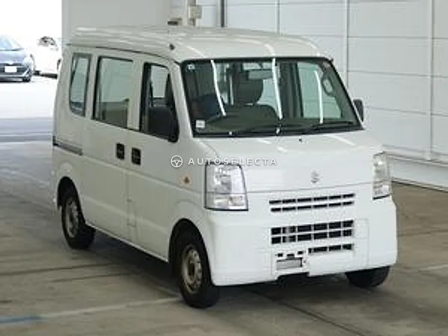 Suzuki Every 2012, auction grade RA