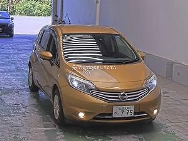 Nissan Note 2015, auction grade 3.5