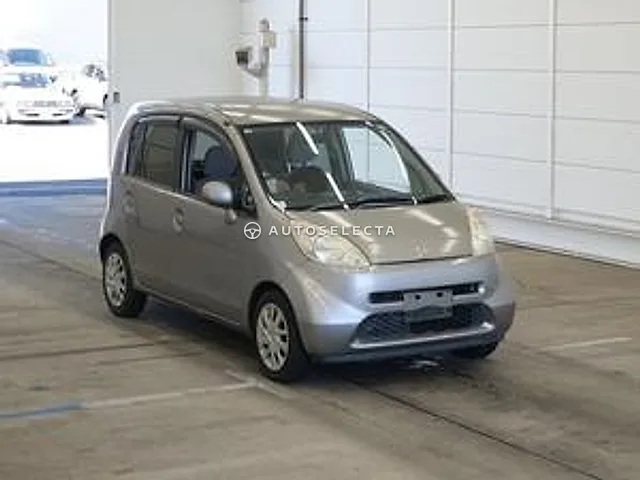 Honda Life 2005, auction grade 3