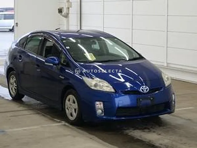 Toyota Prius 2009, auction grade RA