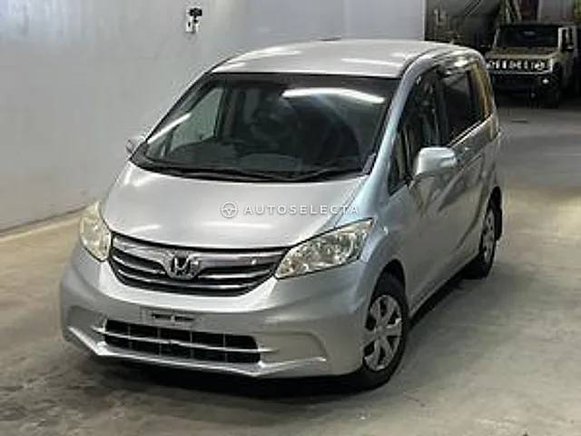 Honda Freed 2013, auction grade 3.5