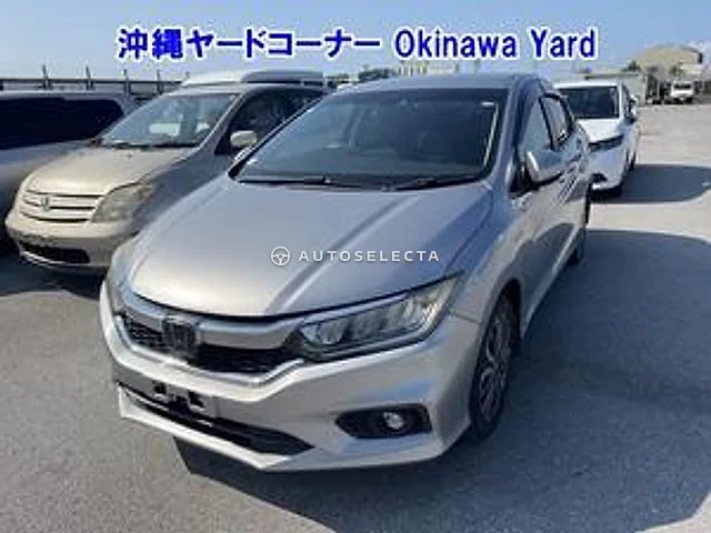 Honda Grace 2017, auction grade 4