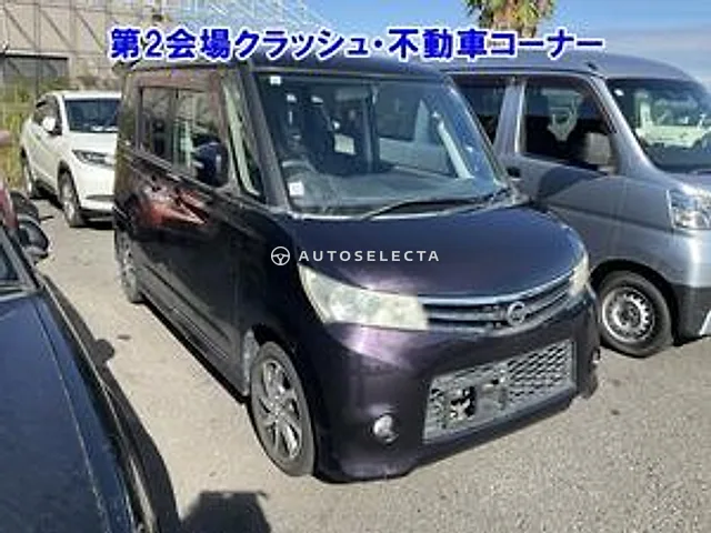 Nissan Roox 2010
