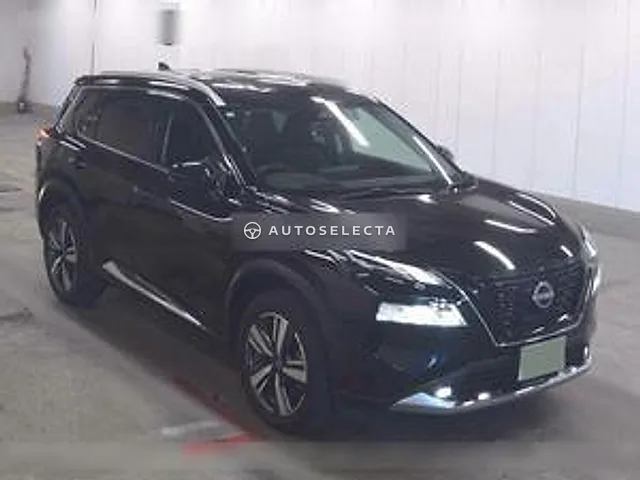 Nissan X-Trail 2023, auction grade 5