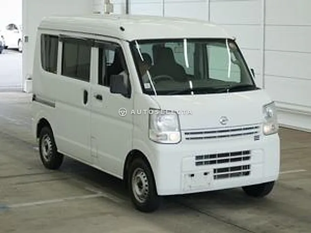 Nissan NV100 Clipper 2015, auction grade 3