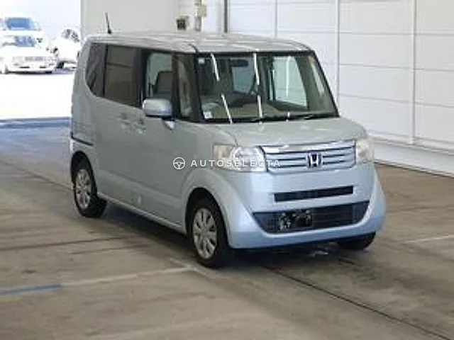 Honda N-BOX 2013, auction grade 3.5