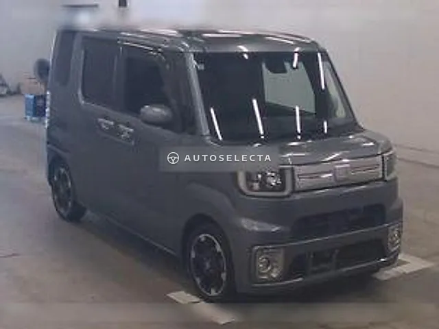 Daihatsu Wake 2017, auction grade 3.5