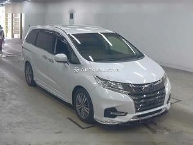 Honda Odyssey Hybrid 2017, auction grade 4
