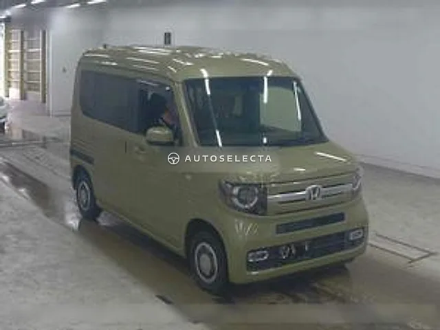 Honda N-VAN Plus Style 2019, auction grade 4.5