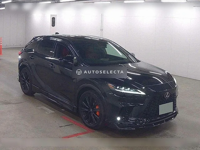 Lexus RX 2023, auction grade 5