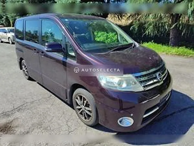 Nissan Serena 2010