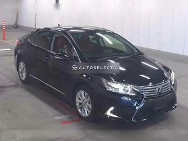 Lexus HS 2014, auction grade 3.5