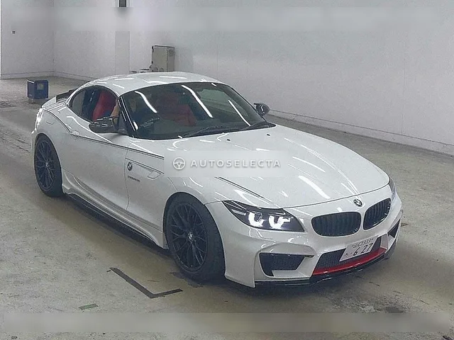BMW Z4 2010, auction grade 4