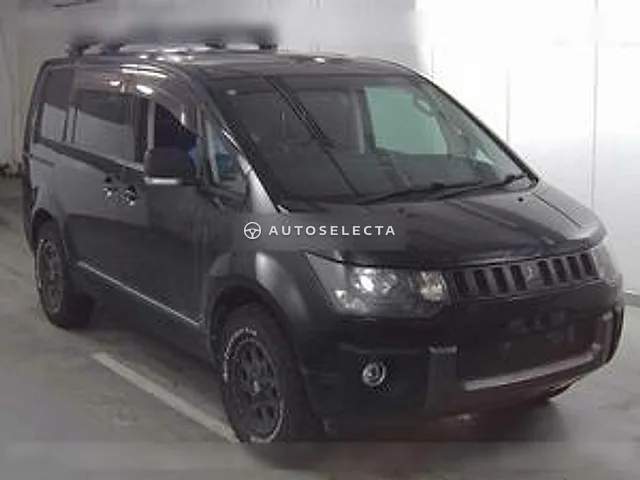 Mitsubishi Delica D:5 2008, auction grade 3.5