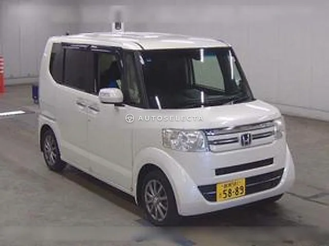 Honda N-BOX 2016, auction grade 4