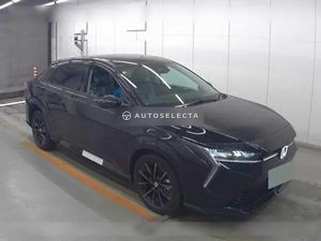 Honda Insight 2026, auction grade S