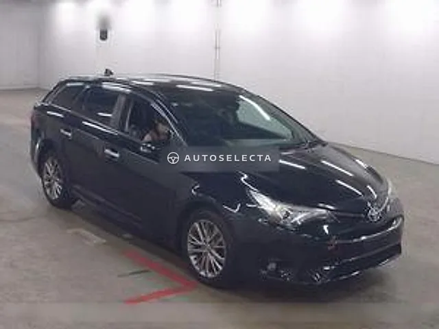 Toyota Avensis Wagon 2016, auction grade 4.5