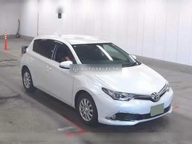 Toyota Auris 2016, auction grade 4
