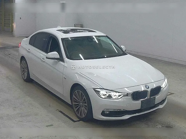 BMW 3 Series 2015, auction grade 3.5